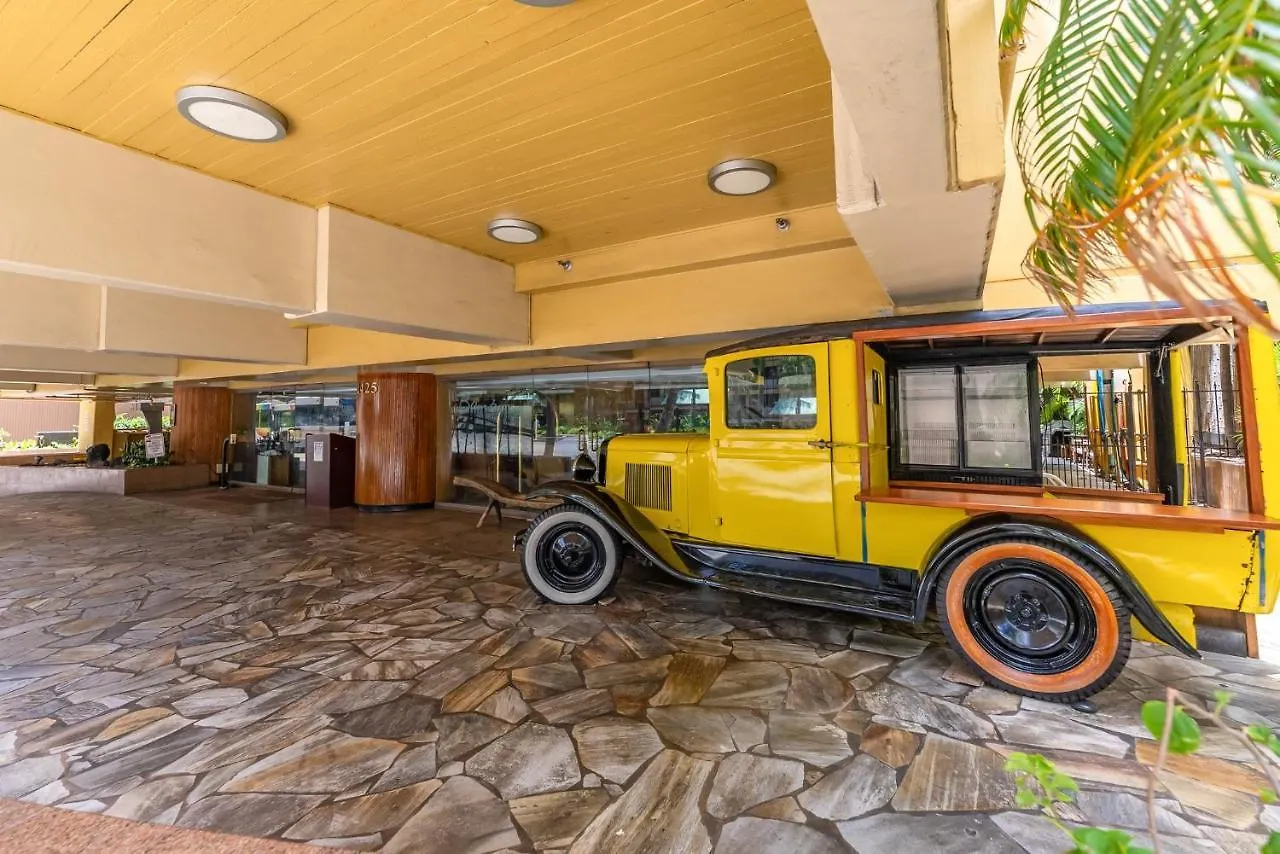 Expansive Lanai W/ Panoramic Views - Walk To Waikiki Beach Apartment Honolulu